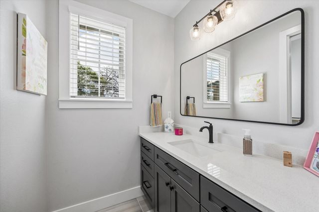 1058 Fm 1890, Columbus, TX 78934