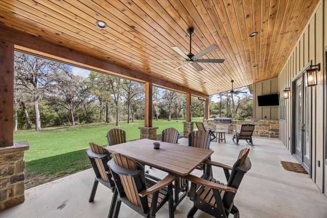 1058 Fm 1890, Columbus, TX 78934