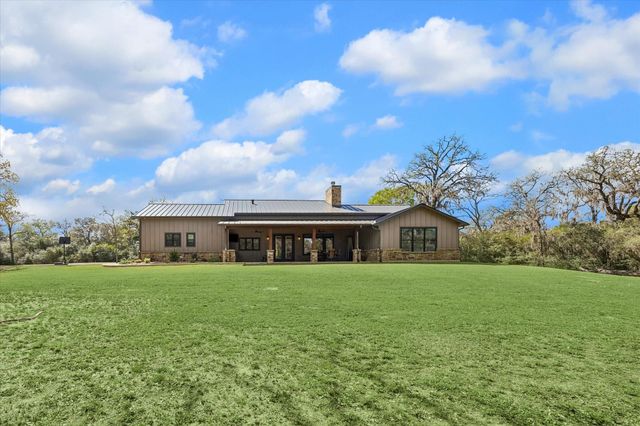 1058 Fm 1890, Columbus, TX 78934