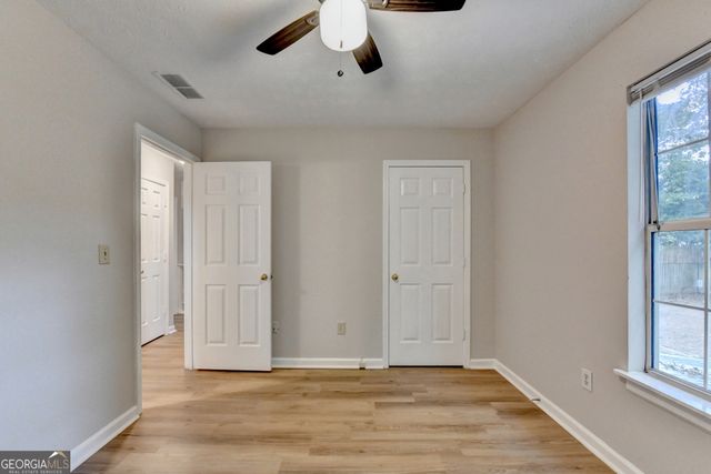 2115 Glynmoore Drive, Lawrenceville, GA 30043