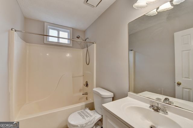 2115 Glynmoore Drive, Lawrenceville, GA 30043