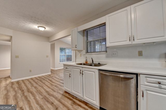 2115 Glynmoore Drive, Lawrenceville, GA 30043