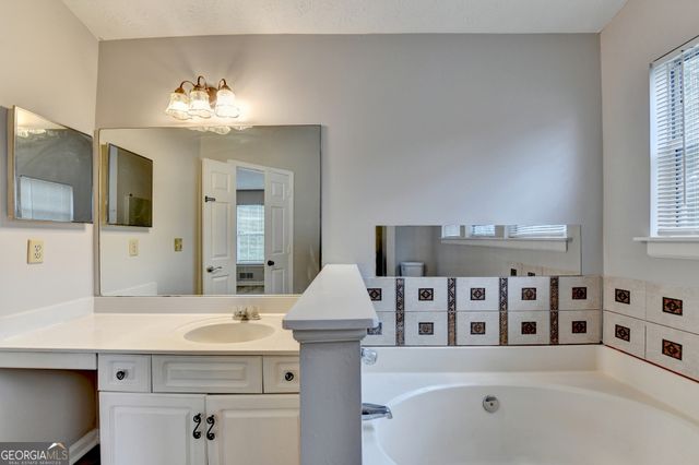 2115 Glynmoore Drive, Lawrenceville, GA 30043