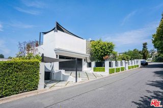 1441 Summitridge Drive, Beverly Hills, CA 90210