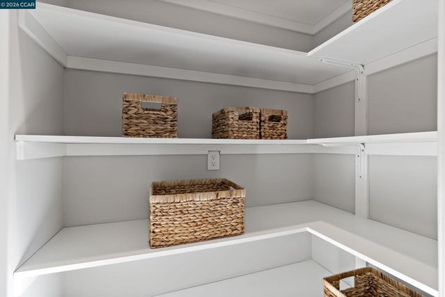 3624 Springer Ct, Walnut Creek, CA 94598