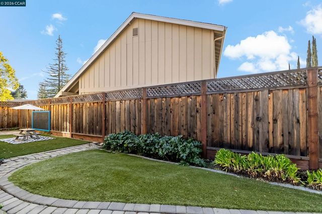 3624 Springer Ct, Walnut Creek, CA 94598