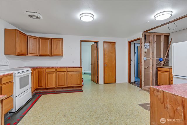 26319 70th Avenue E, Graham, WA 98338