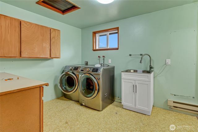 26319 70th Avenue E, Graham, WA 98338