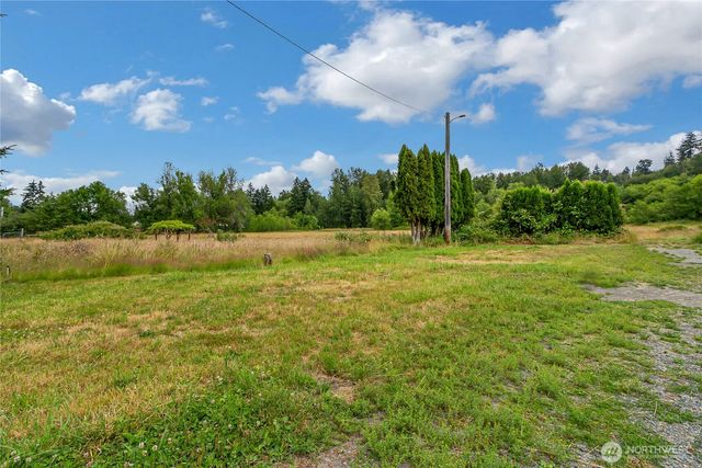 26319 70th Avenue E, Graham, WA 98338