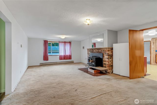 26319 70th Avenue E, Graham, WA 98338