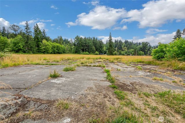 26319 70th Avenue E, Graham, WA 98338