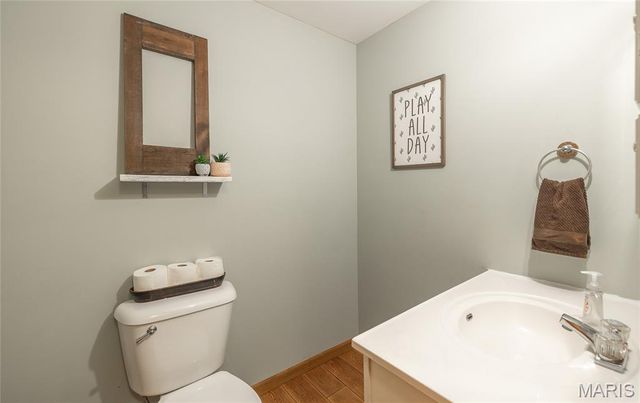 2 Magnolia Drive, Salem, MO 65560