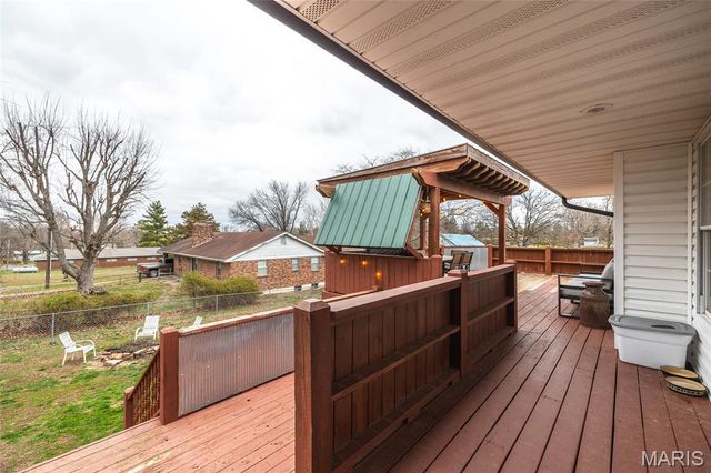 2 Magnolia Drive, Salem, MO 65560