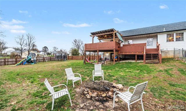 2 Magnolia Drive, Salem, MO 65560