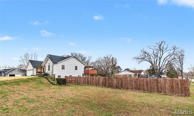 2 Magnolia Drive, Salem, MO 65560