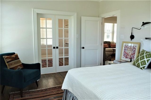 2837 Hemphill Street 201, Fort Worth, TX 76110