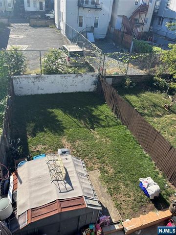 552 River Street, Paterson, NJ 07524