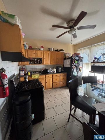 552 River Street, Paterson, NJ 07524