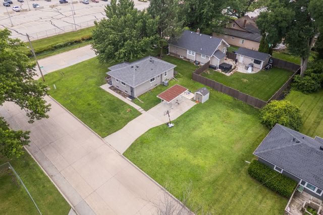 1901 Leland Avenue, Des Moines, IA 50315