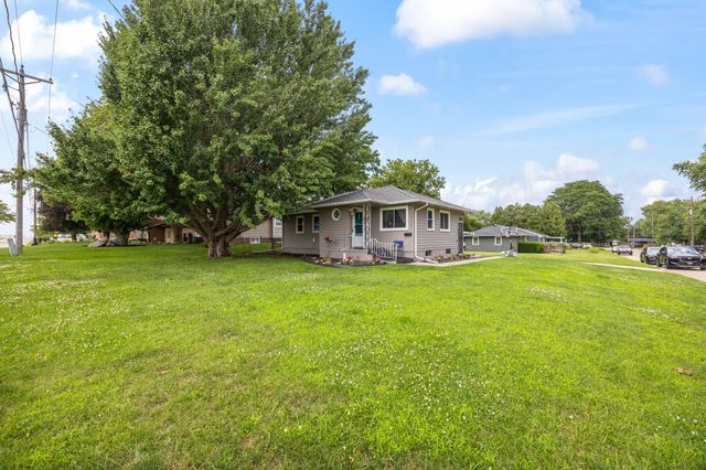 1901 Leland Avenue, Des Moines, IA 50315