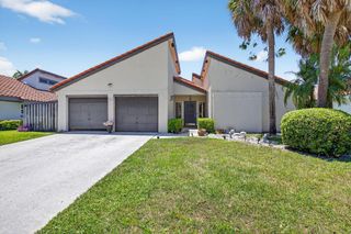 1543 SW 1st Avenue, Boca Raton, FL 33432