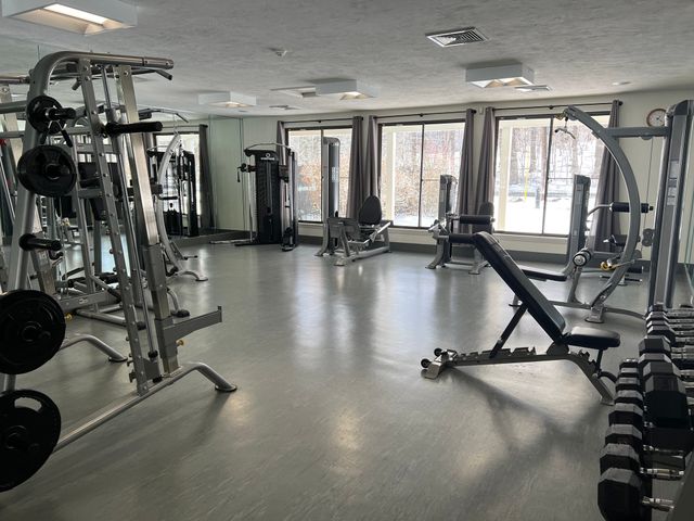 15 Village Way 12, Natick, MA 01760