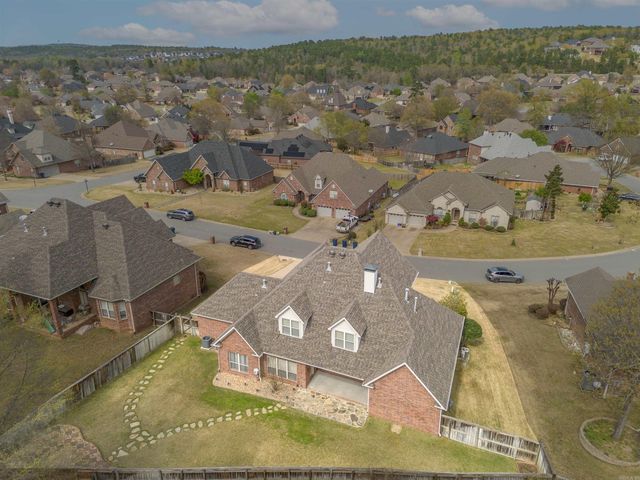 141 Mountain Valley Drive, Maumelle, AR 72113
