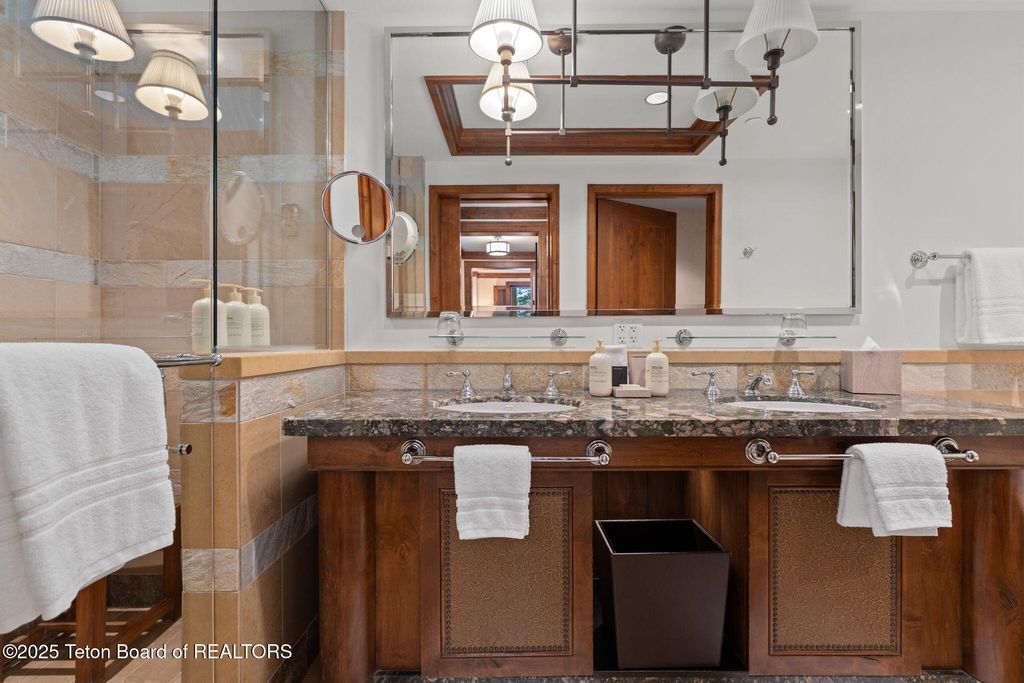 7680 N GRANITE LOOP Road 556, Teton Village, WY 83025 photo 19