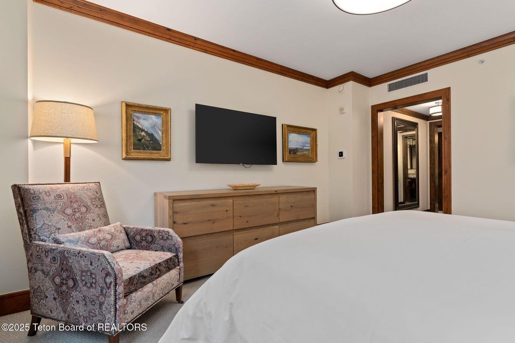 7680 N GRANITE LOOP Road 556, Teton Village, WY 83025 photo 23