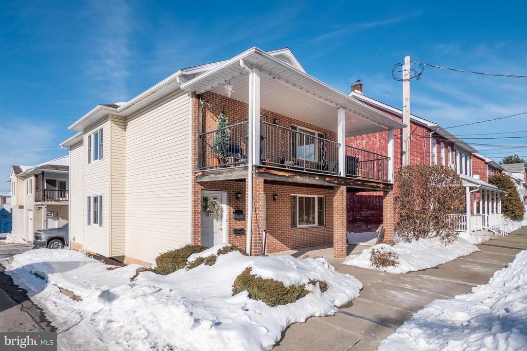 Image 1 of property listing at 557-559 MINOR ST, Emmaus, PA 18049