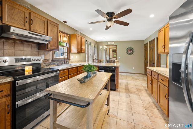 63 Northwest Drive, Watertown, CT 06795