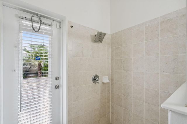 833 ROCK CREEK STREET, Apopka, FL 32712