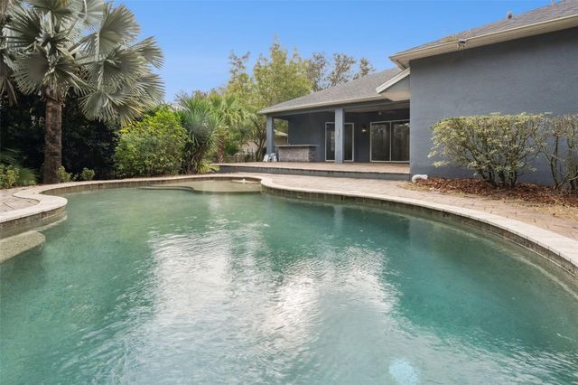 833 ROCK CREEK STREET, Apopka, FL 32712