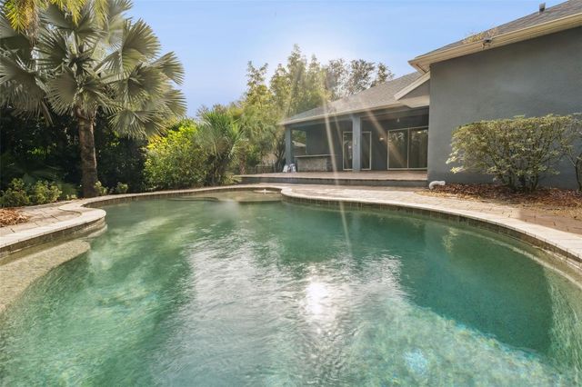 833 ROCK CREEK STREET, Apopka, FL 32712