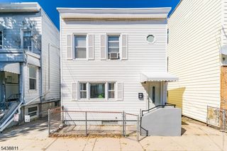 164 Hopkins Ave, Jersey City, NJ 07306