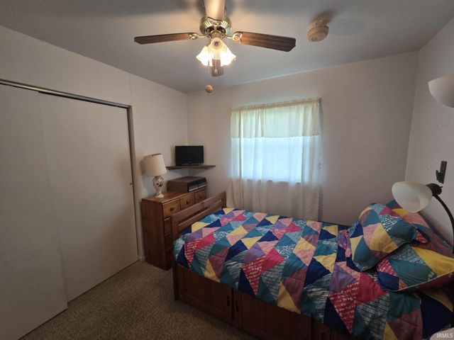 619 W 9TH Street, Jonesboro, IN 46938