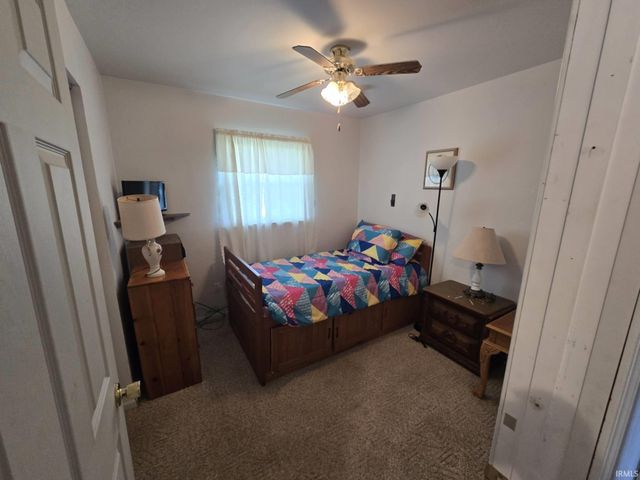 619 W 9TH Street, Jonesboro, IN 46938