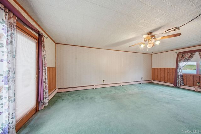 16 Mountain Avenue, Middletown, NY 10940