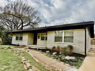 10039 Shadyview Drive, Dallas, TX 75238