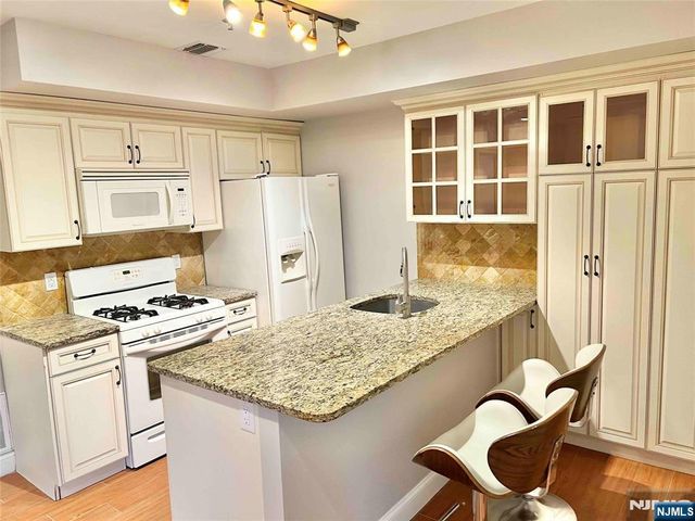 284 John Street 1, Cliffside Park, NJ 07010