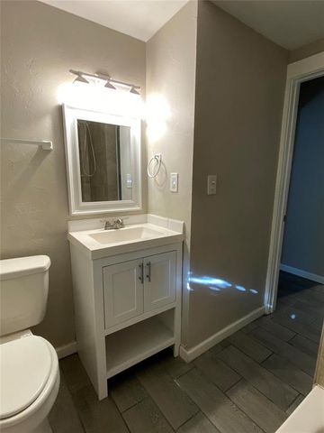 325 W 2nd Street, Edmond, OK 73003