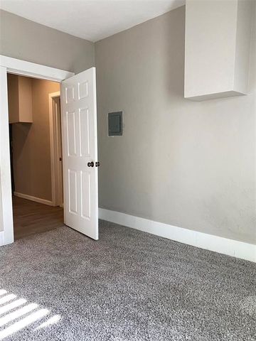 325 W 2nd Street, Edmond, OK 73003