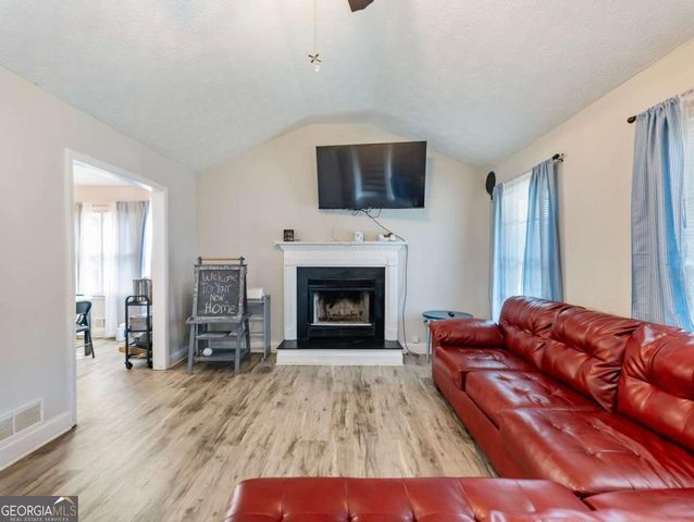 443 Rhett Drive, Loganville, GA 30052