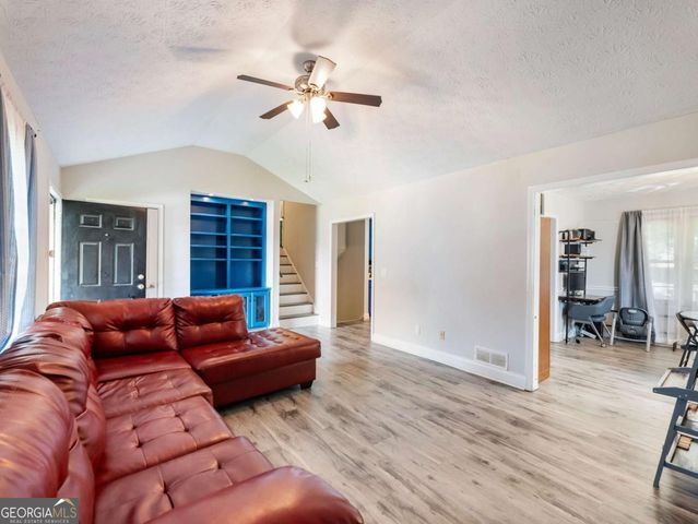 443 Rhett Drive, Loganville, GA 30052