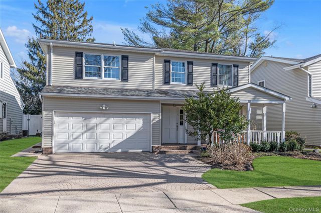 20 Seagull Lane, Port Washington, NY 11050