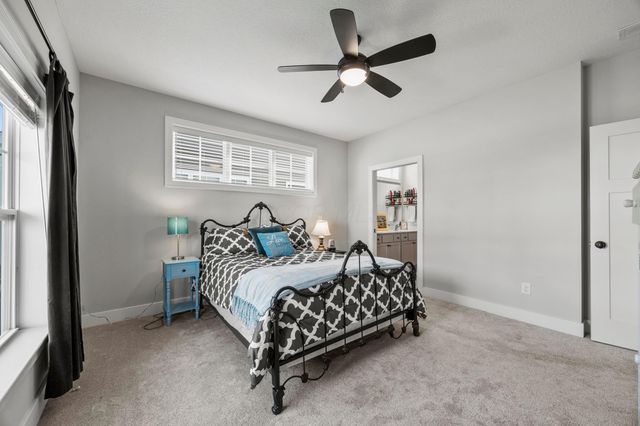313 Middleburn Street, Johnstown, OH 43031