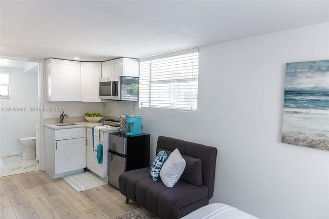 935 NE 164th Street, North Miami Beach, FL 33162