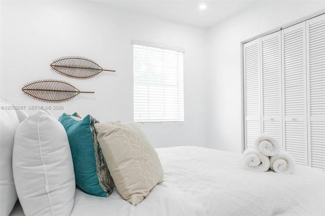 935 NE 164th Street, North Miami Beach, FL 33162