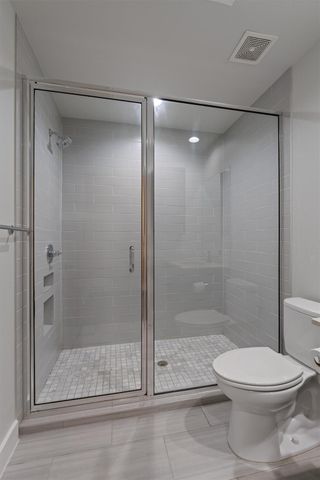 1800 E 4th ST 223, Austin, TX 78702