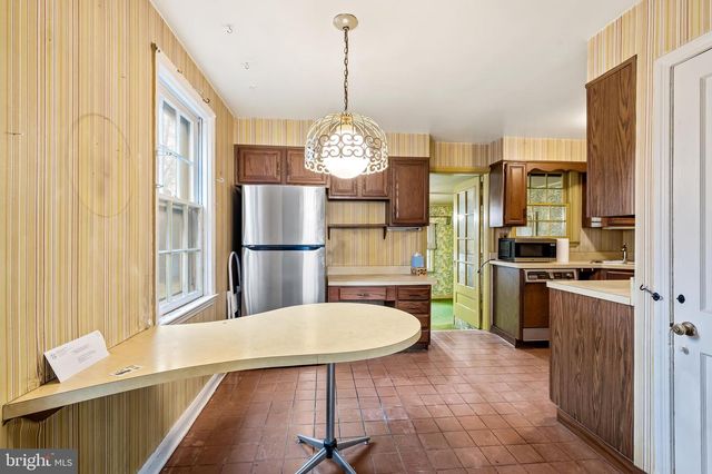 3737 SYLVAN DR, Gwynn Oak, MD 21207